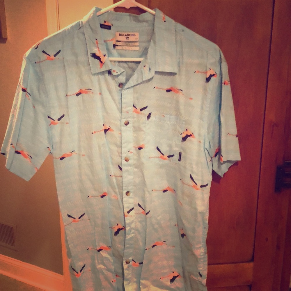 Billabong short sleeve button down